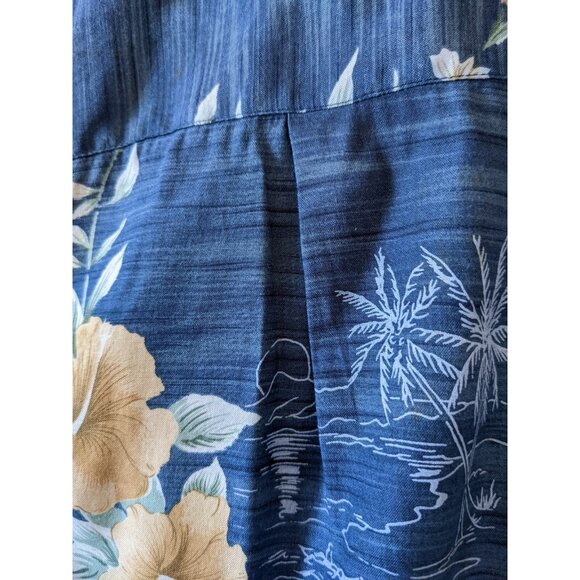 Attitude Hawaiian Silk Men's Shirt Blue Hibiscus Floral Button Down Size M - Picture 9 of 9
